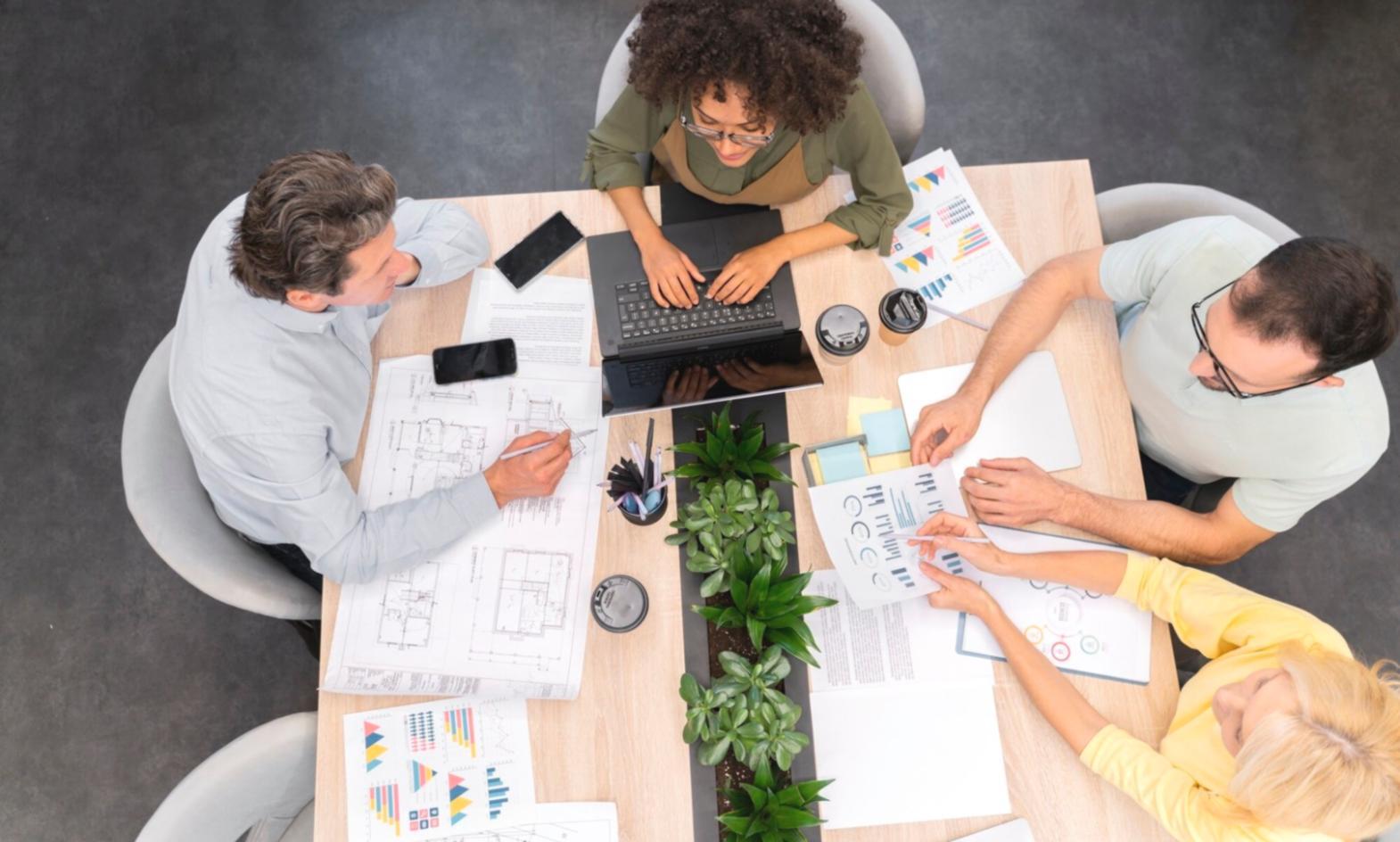 Análisis comparativo de escenarios de expansión